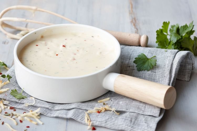 Sahnesauce für Burger