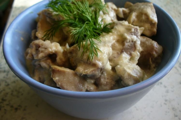 Hühnermägen in Mayonnaise