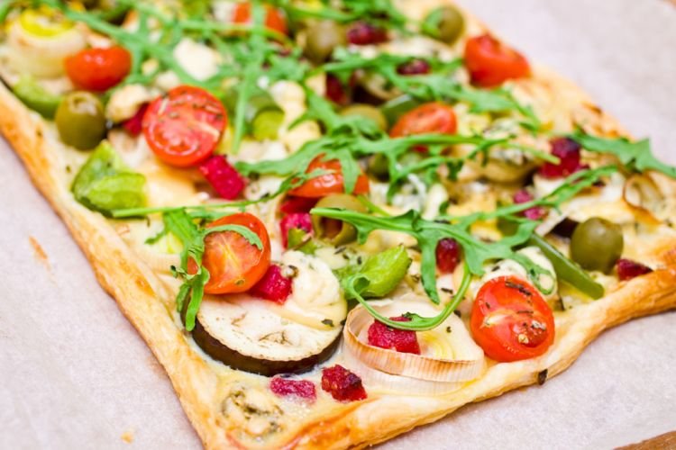 Puff Pastry Pizza with Vegetables