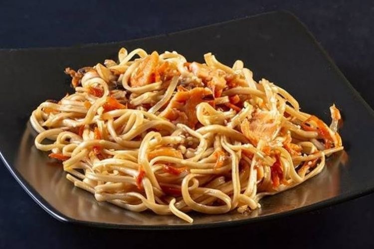 Salmon Udon