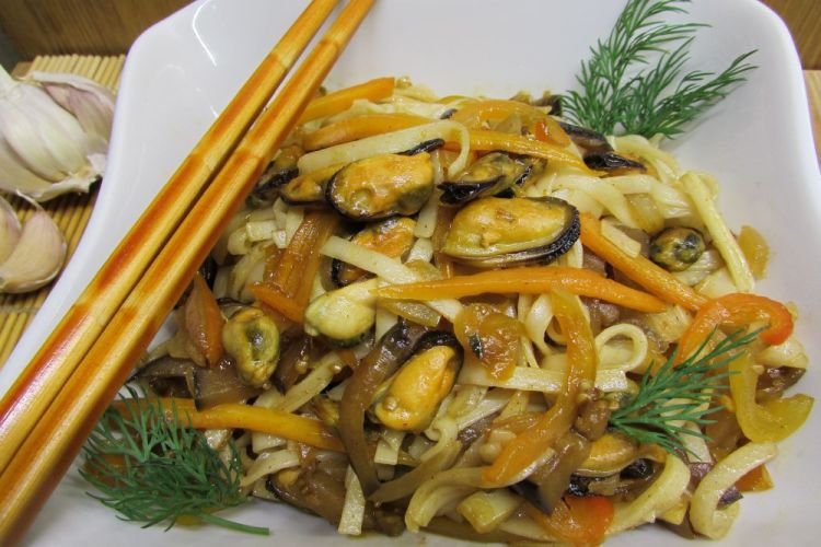 Mussel Udon