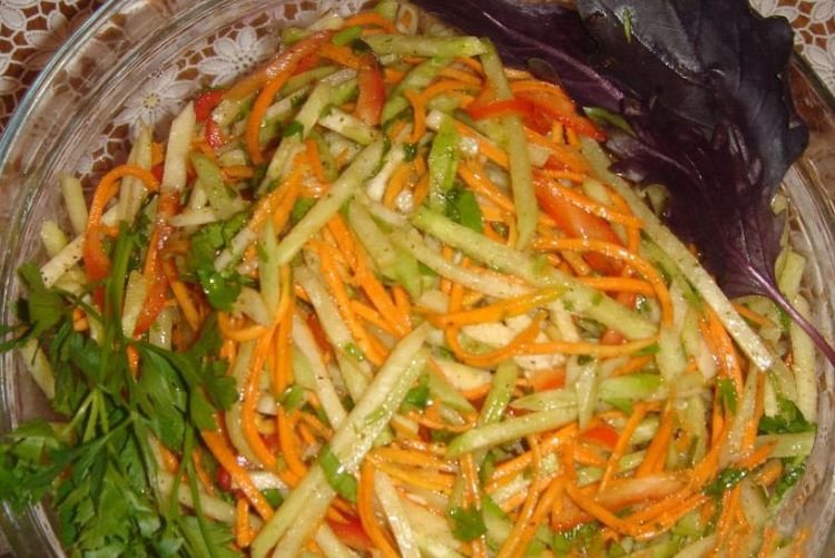 Kasachischer Gemüsesalat