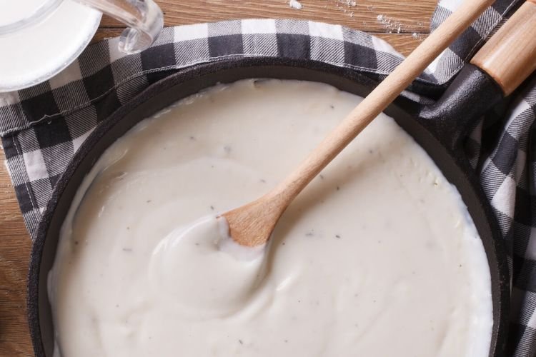 Salsa a base de leche