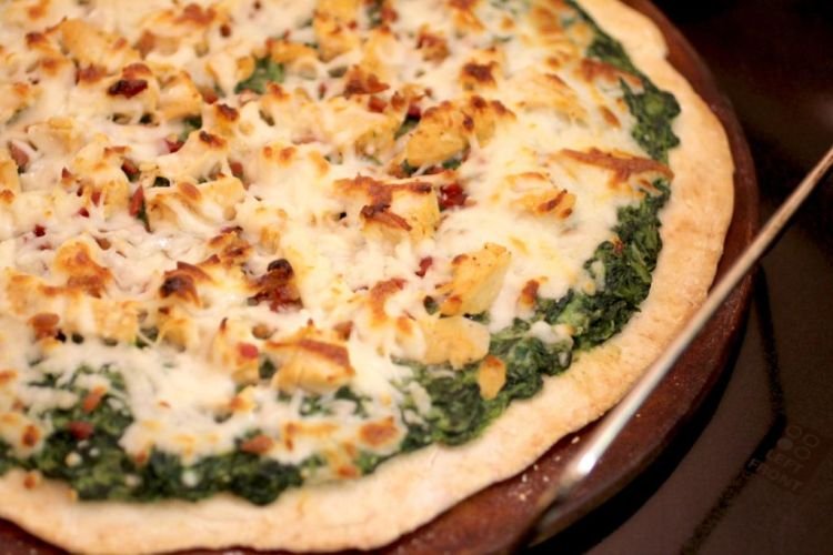 Chicken and Spinach Pizza