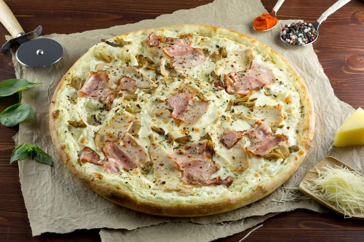 Chicken and Bacon Pizza