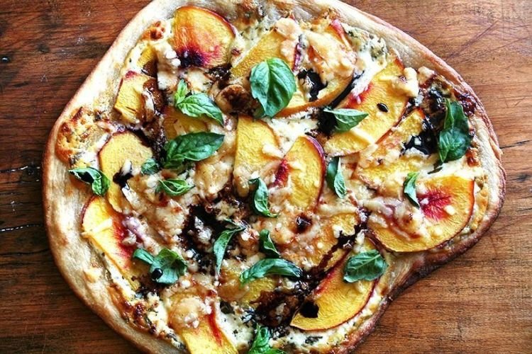 Chicken and Peach Pizza