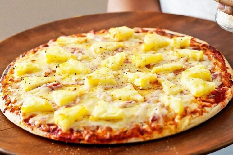 Chicken and Pineapple Pizza
