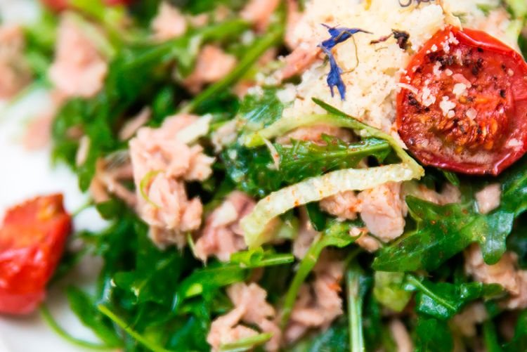 Tuna and Sun-Dried Tomato Salad