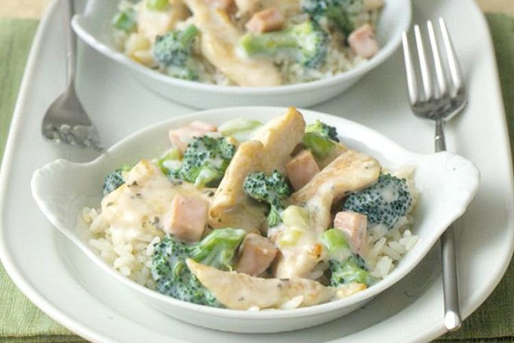 Fricassée con pollo y brócoli