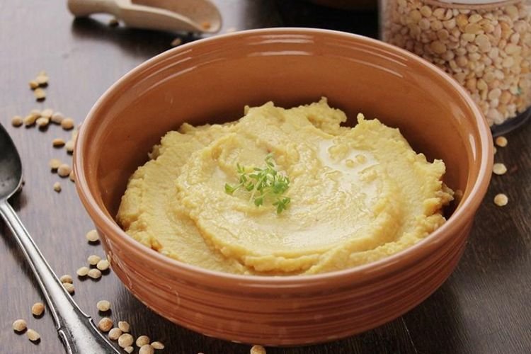 Dried Pea Hummus with Homemade Sesame Paste