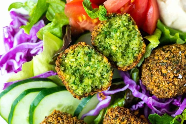 Falafel mit Kräutern