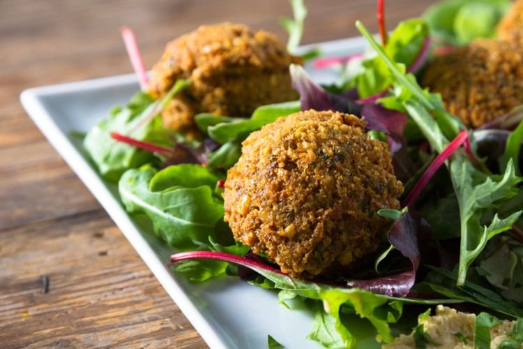 Falafel aus Linsen und Quinoa