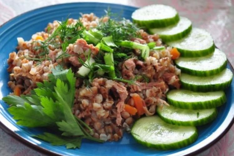 Buckwheat with Stewed Meat, Herbs, and Sour Cream