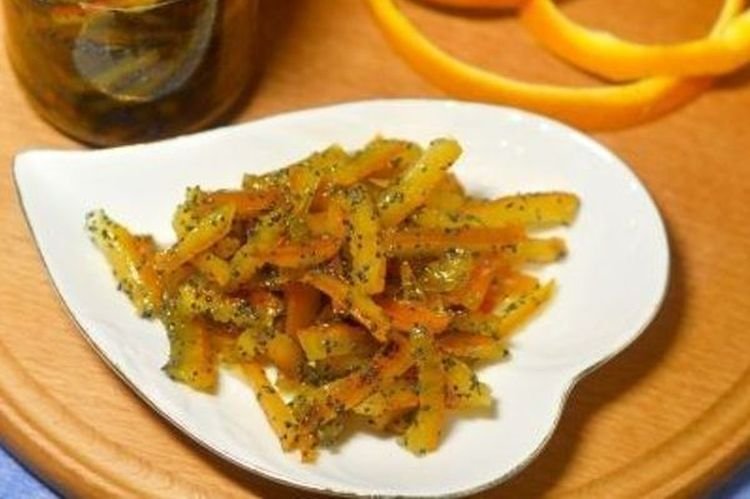 Relleno de cáscaras de naranja