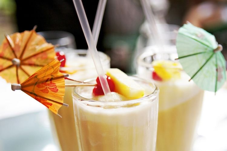 Piña Colada Sin Alcohol con Zumo de Naranja