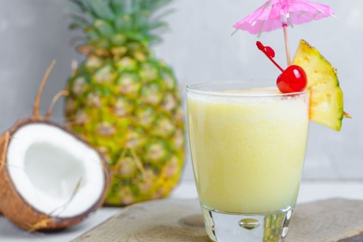 Piña Colada Sin Alcohol con Mango