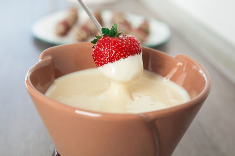 Schokoladen-Kokos-Fondue