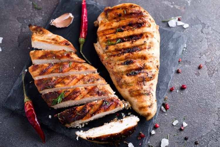 Hähnchenbrust in der Grillpfanne