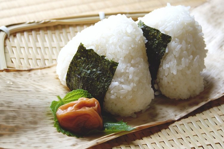 Onigiri mit Philadelphia