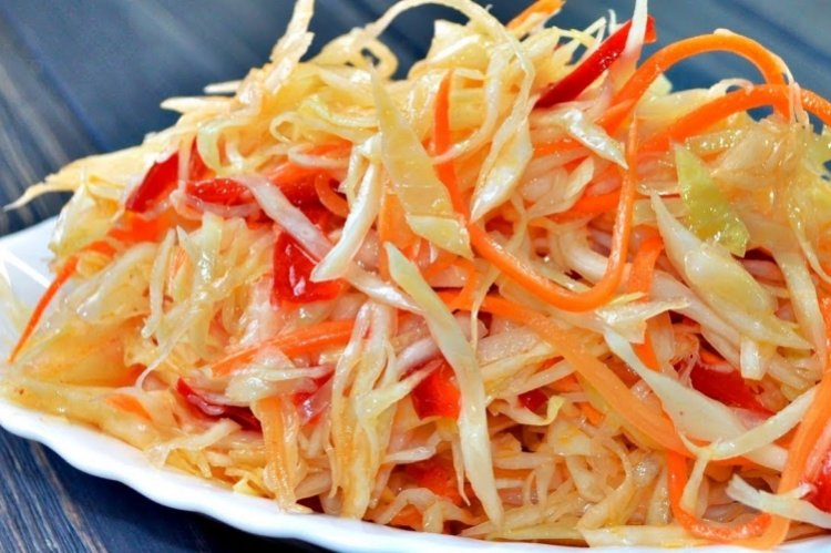 Diät-Coleslaw mit Olivenöl