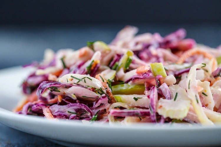 Coleslaw mit Sellerie