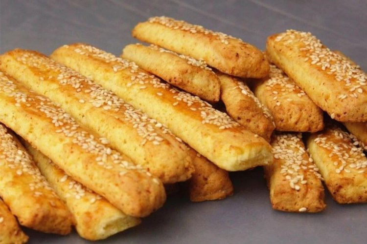 Käsesticks mit Sesam
