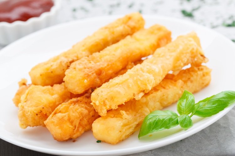 Käsesticks im Bierteig