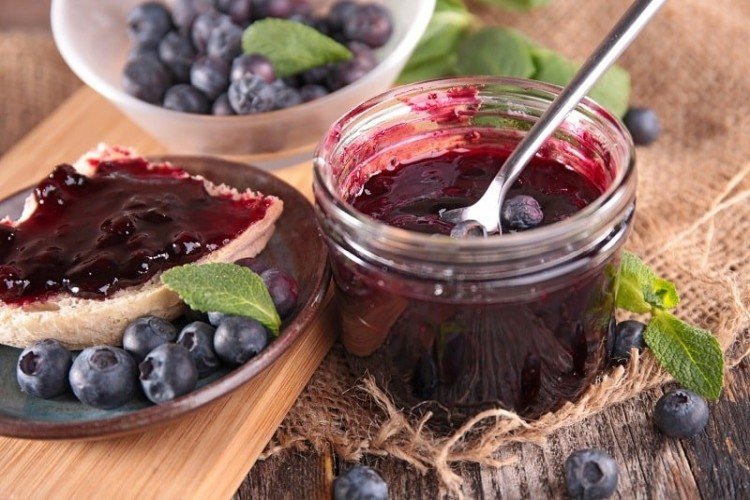 Redcurrant and Blueberry Jam