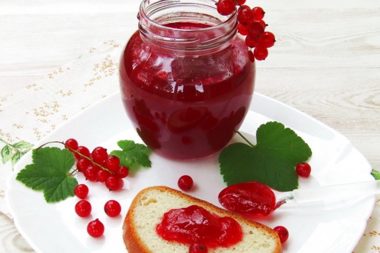 Redcurrant Jelly with Pectin