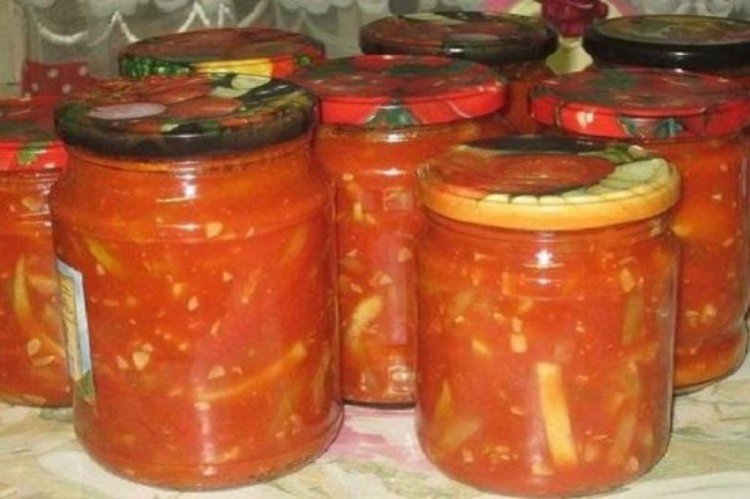 Calabacín al estilo coreano con kétchup para el invierno