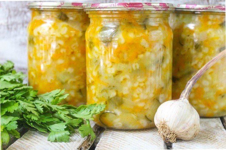 Rassolnik with Green Tomatoes for Winter