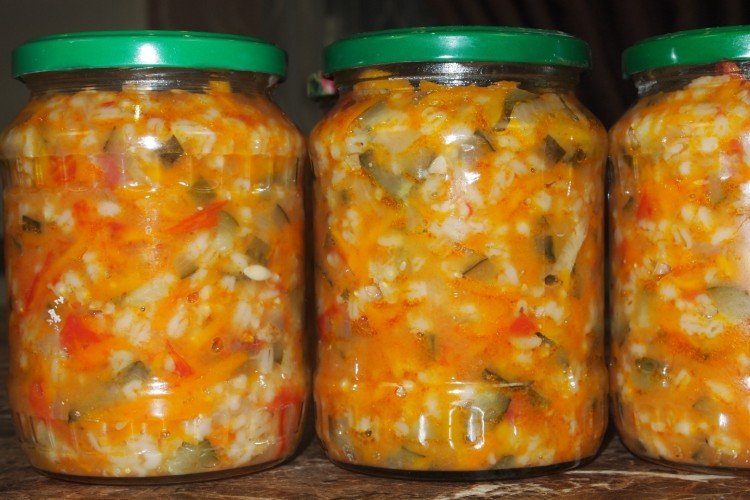 Rassolnik with Zucchini for Winter