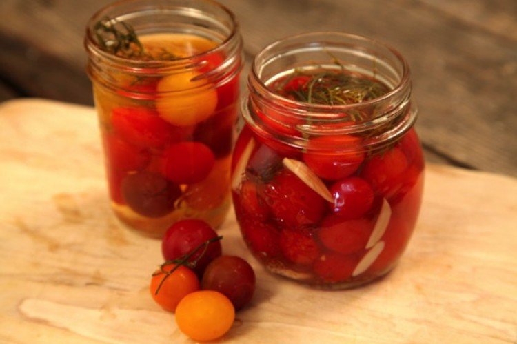 Tomates cherry para el invierno