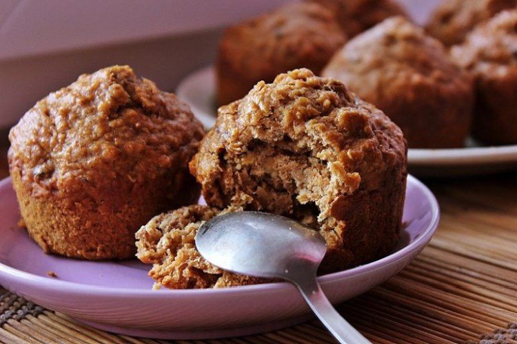 Schokoladenmuffins mit Haferflocken