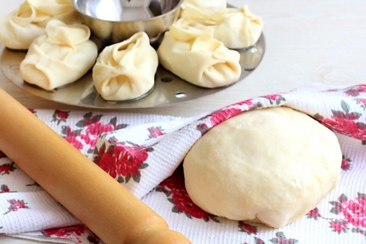 Manti-Teig mit Sauerrahm