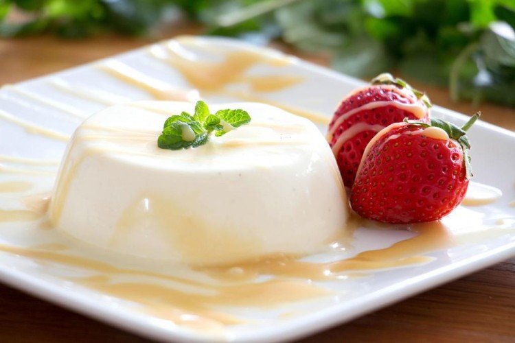 Blancmange mit Mandelmilch