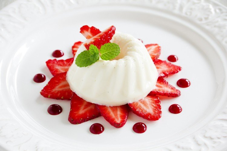 Blancmange mit Kokosmilch