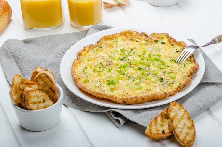 Omelet with Lavash and Cheese