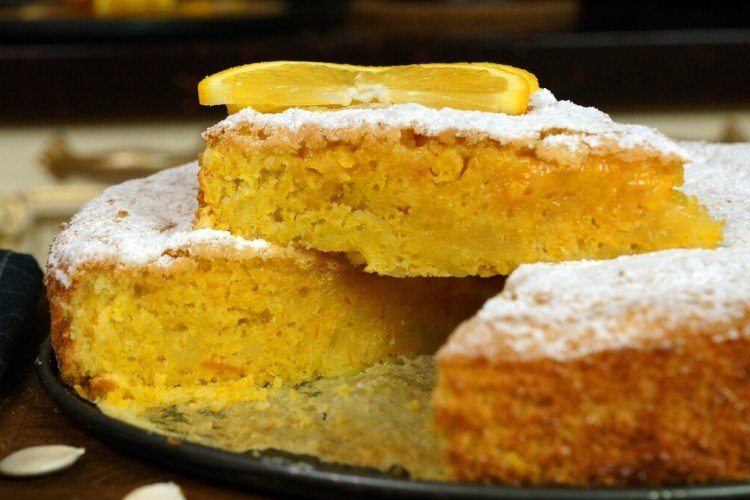 Pastel de calabaza en olla de cocción lenta