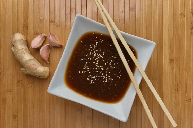 Salsa Teriyaki con sésamo