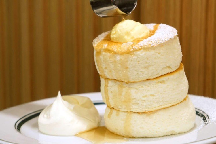 Japanische Pfannkuchen mit Zitronensaft