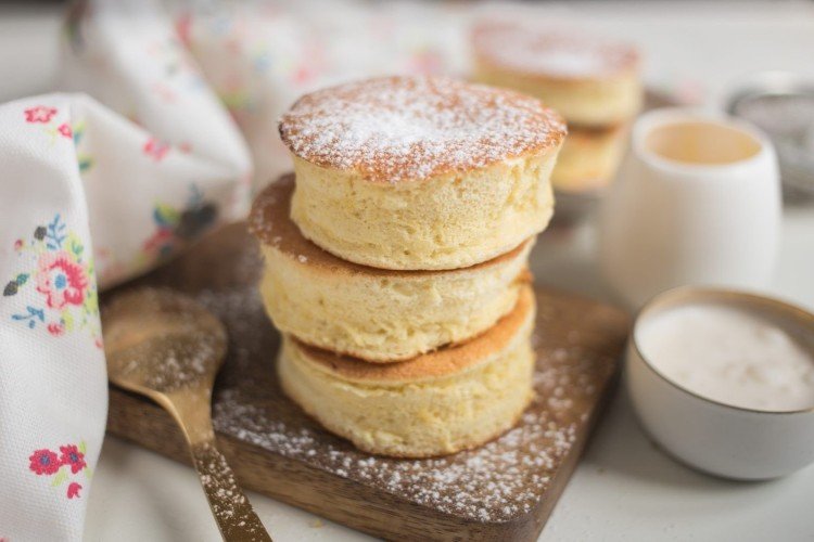 Japanische Pfannkuchen mit Stärke