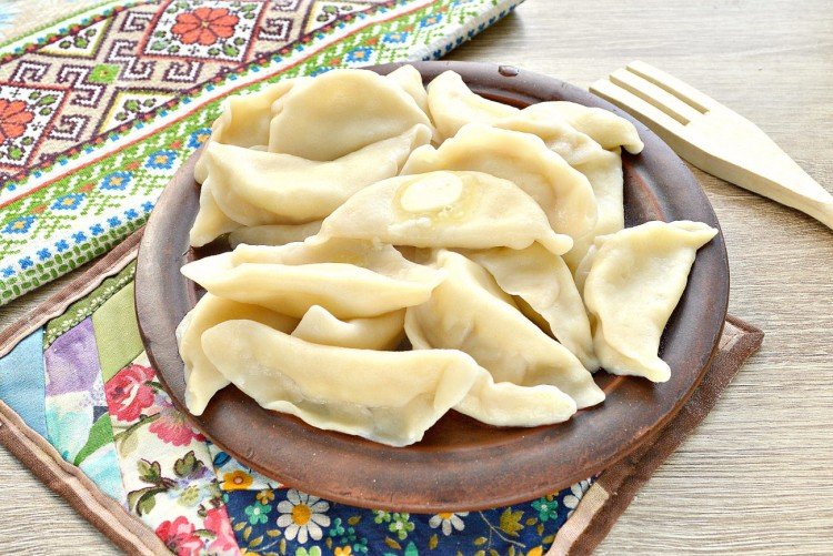 Süße Vareniki mit Quark