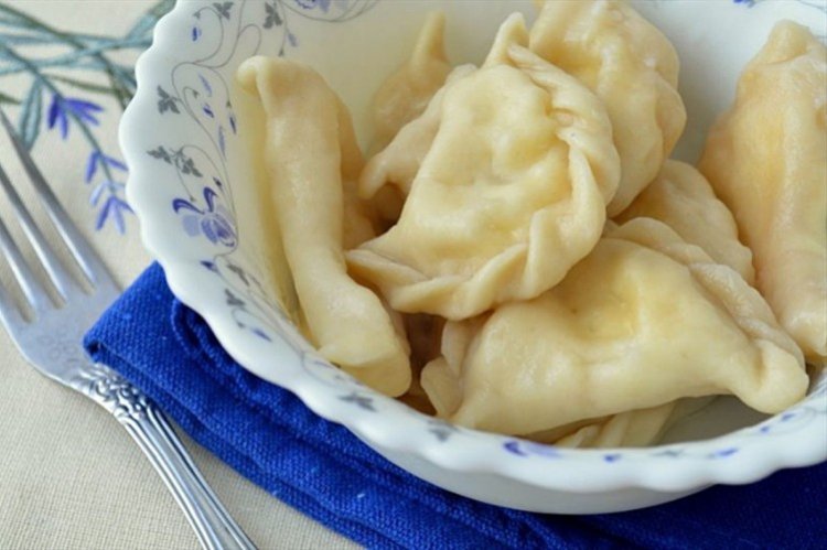 Hefe-Vareniki mit Quark
