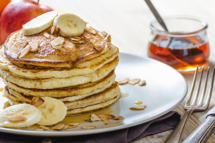 Bananenpfannkuchen mit Ricotta