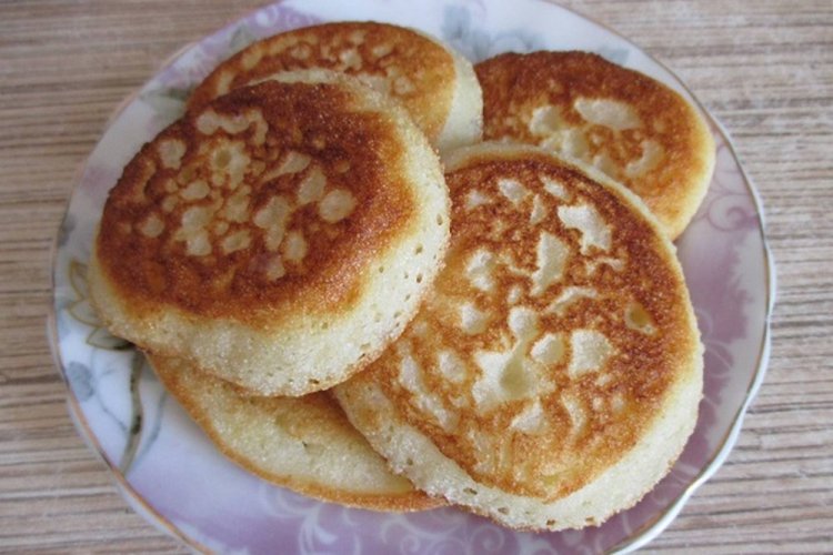 Bananenpfannkuchen mit Grieß
