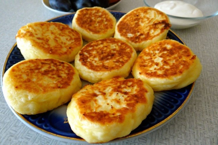 Quarkpfannkuchen mit Zucchini