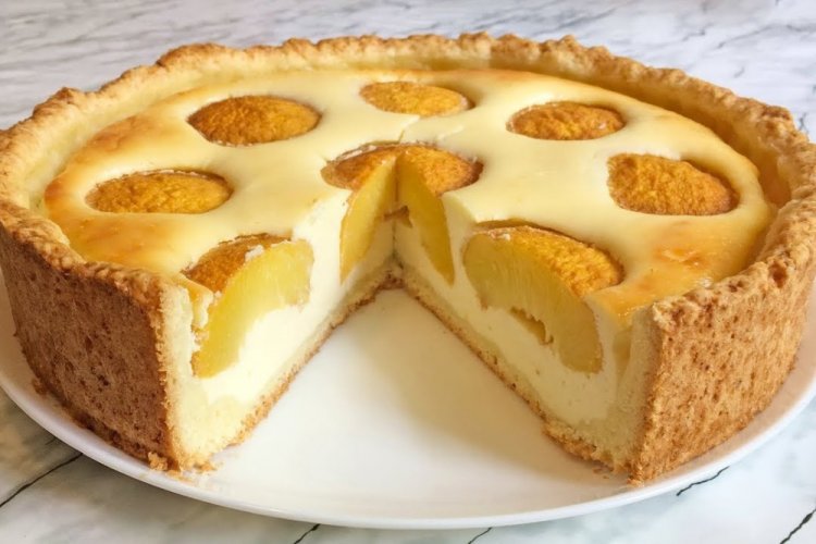 Mascarpone and Peach Pie