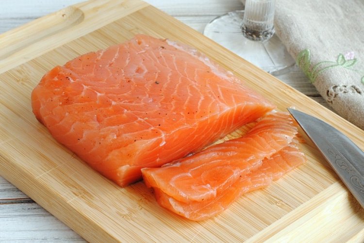 Leicht gesalzener Lachs