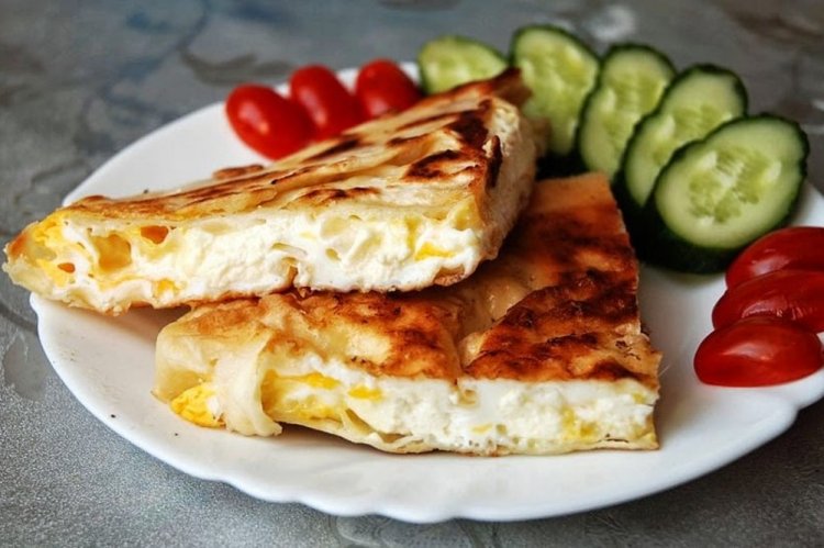 Omelett mit Lavash im Multikocher